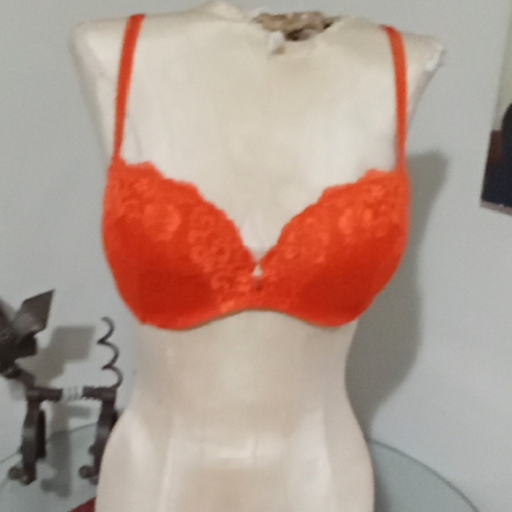 Victoria's Secret Vibrant Orange Lace Bra